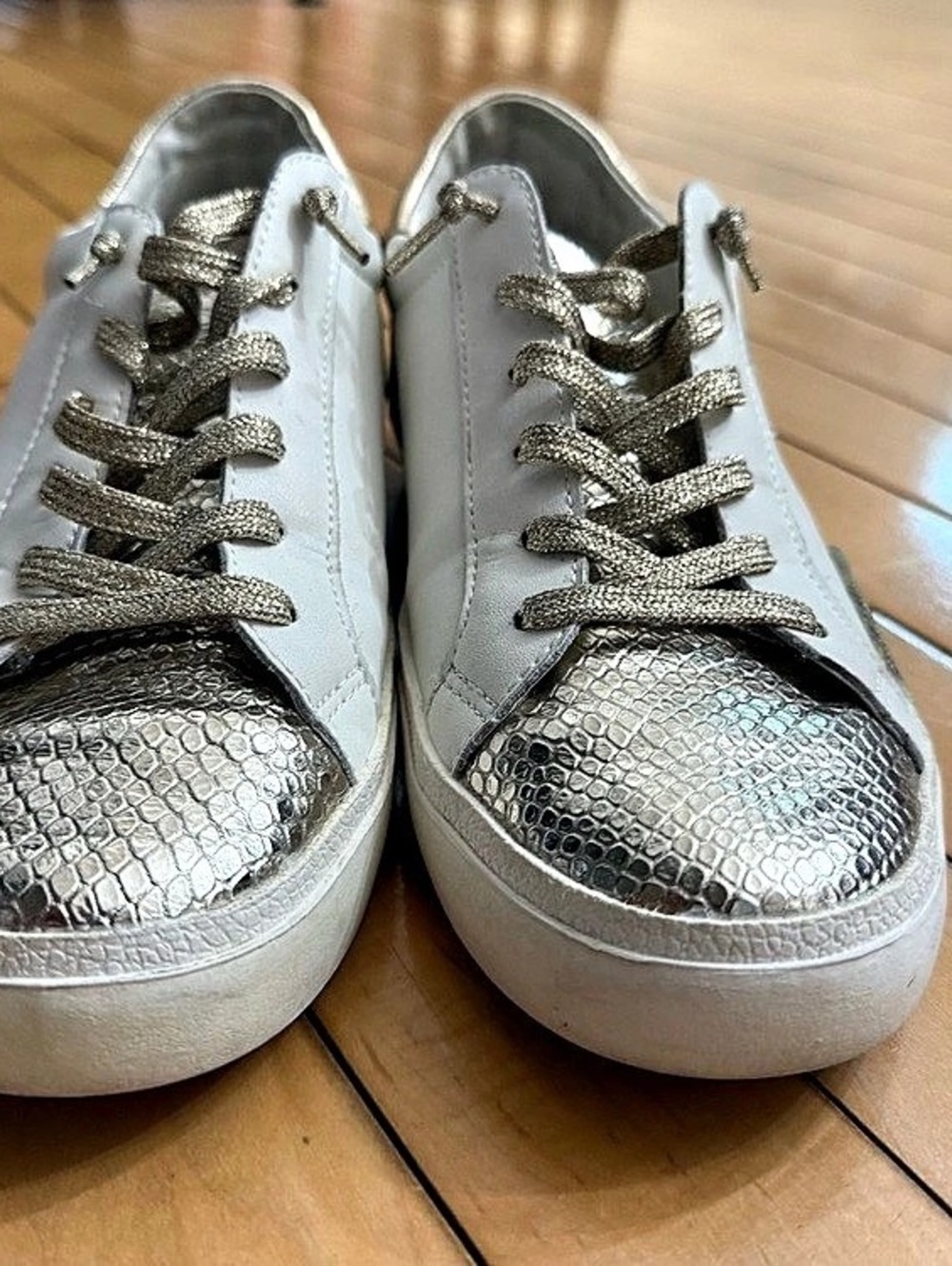 Dolce Vita Zina Sneaker White & Silver Sneakers